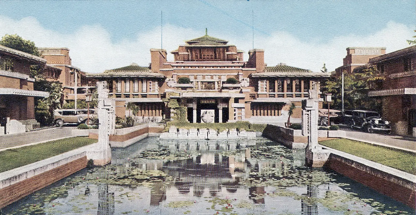 帝国ホテル建築の旅物語。建築家「フランクロイドライト」がが残した
