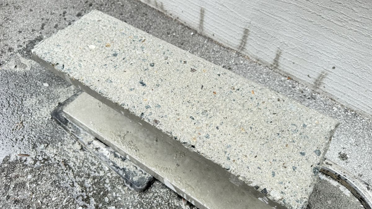ビシャン仕上げとは？自然な風合いの仕上がりが人気な理由を解説します。